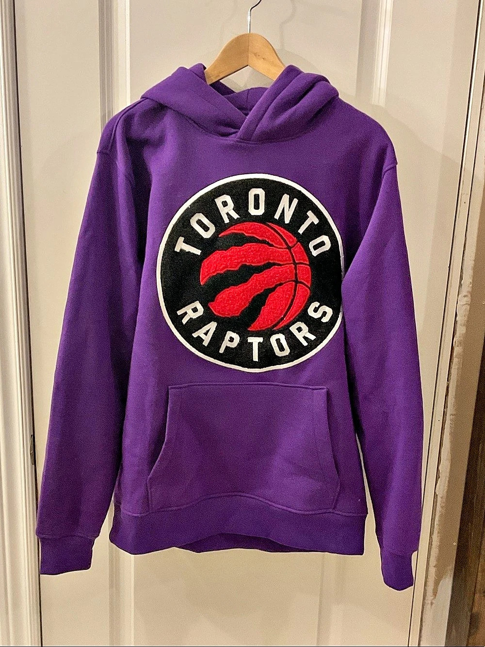 NBA Toronto Raptors Purple Graphic Hoodie XL